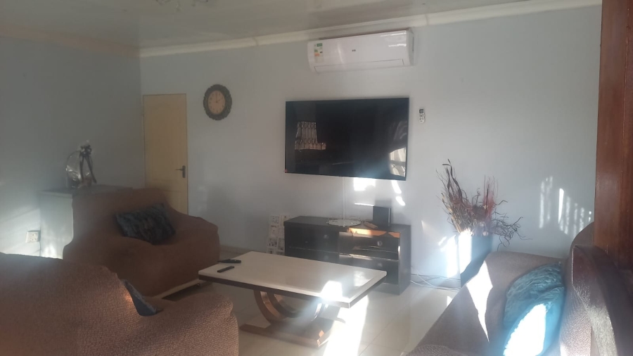 3 Bedroom Property for Sale in Grasslands Free State